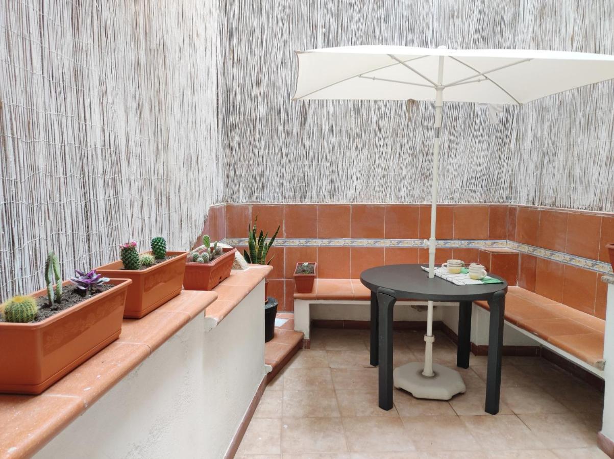 Loft Con Cortiletto - 100 Meters From The Beach Apartment Cefalù Exterior foto