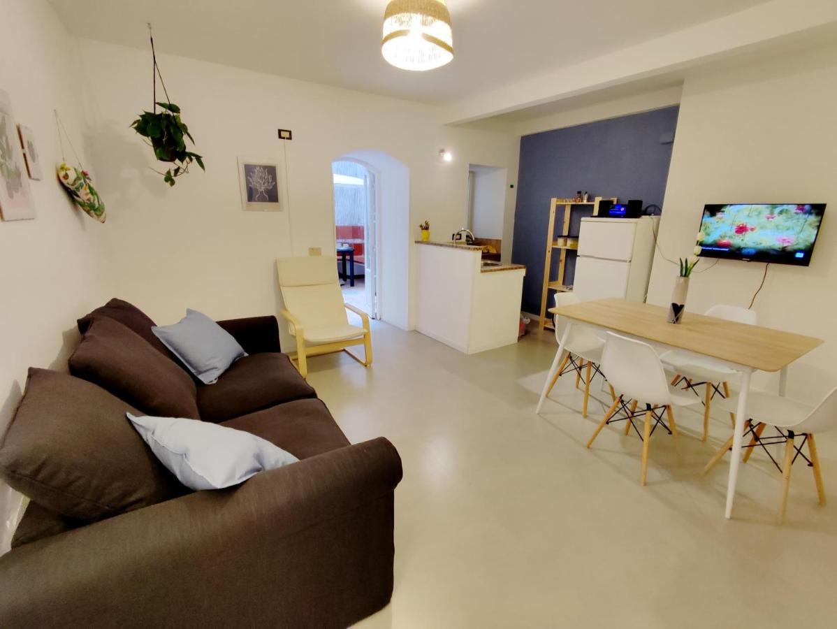 Loft Con Cortiletto - 100 Meters From The Beach Apartment Cefalù Exterior foto